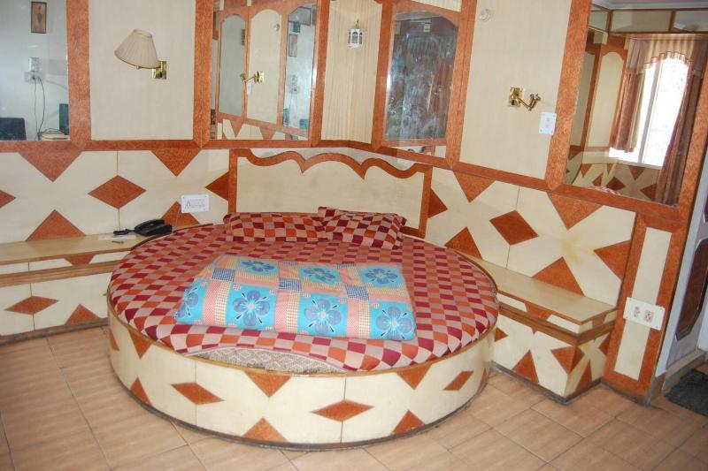 Hotel Gulmarg Regency Shimla Eksteriør billede